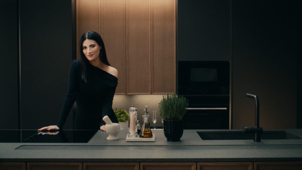 „VIVIMI” este noua campanie publicitară a Scavolini, având-o ca protagonistă pe Laura Pausini